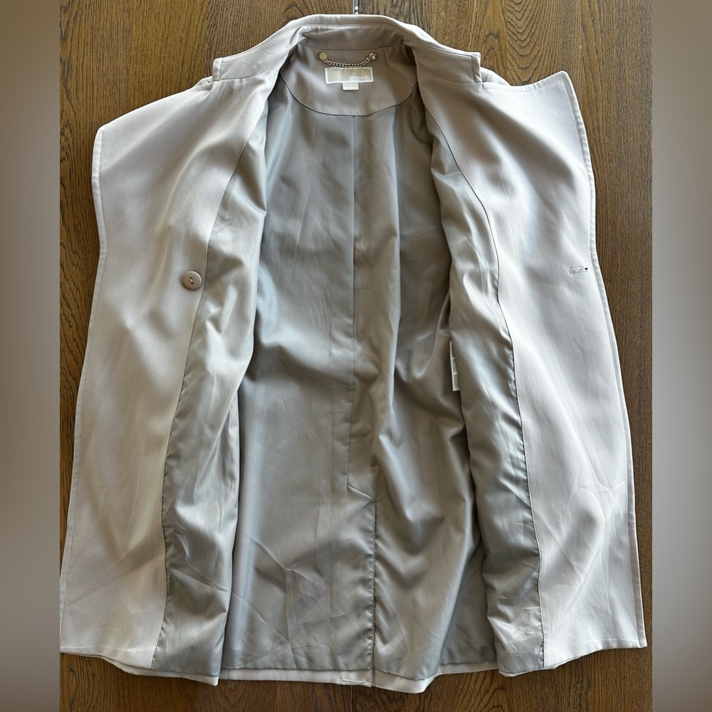 MICHAEL Michael Kors Light Beige Camel Tan Trench Coat with Belt - Picture 2 of 14